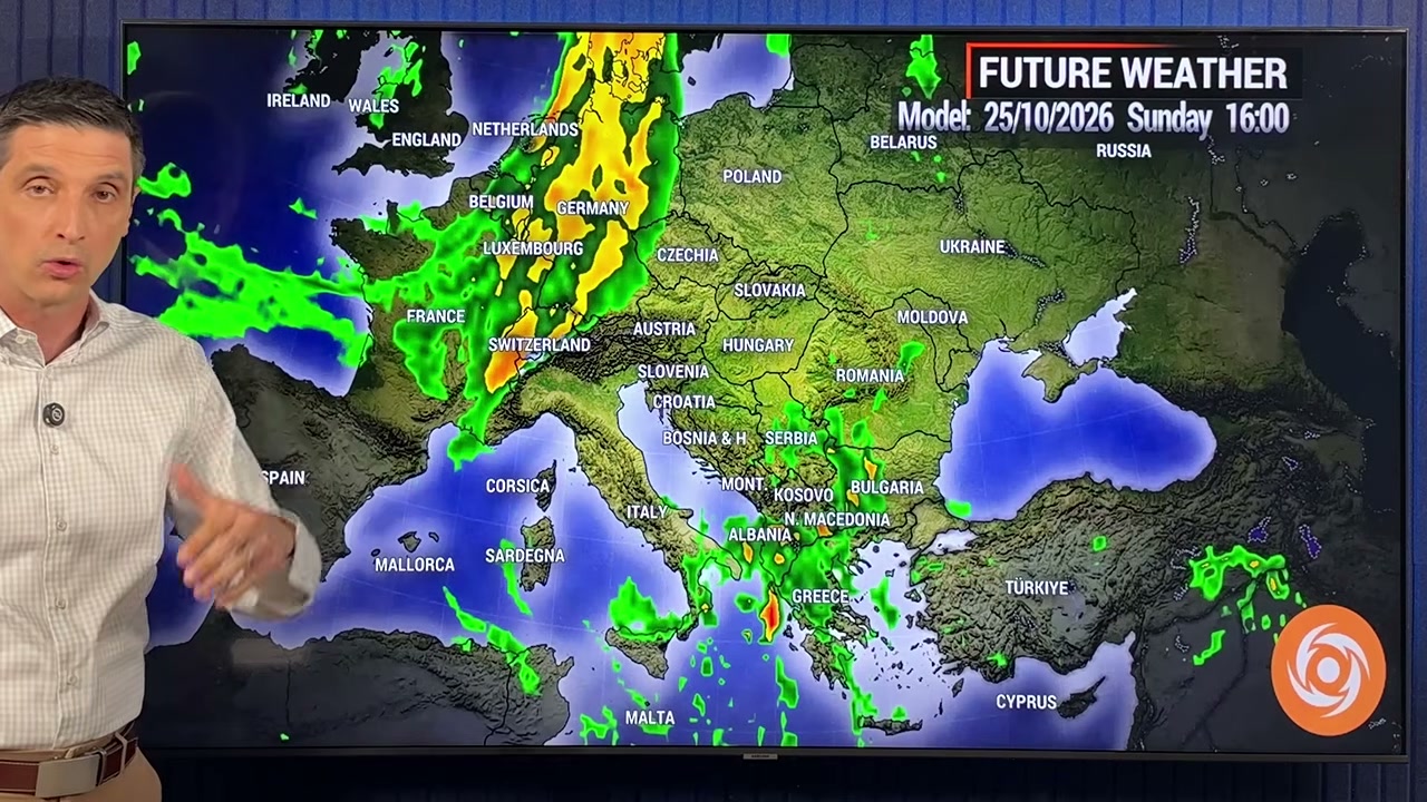 Future weather rain forecast map of Europe, 25 Oct 2026